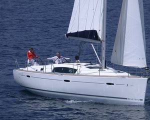 Beneteau Oceanis 43