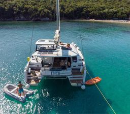 Catamaran Lagoon 42 · 2019