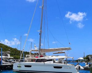 Fountaine Pajot Astrea 42