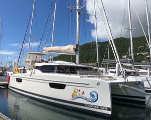 Fountaine Pajot Astrea 42