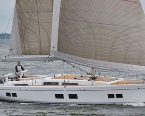 Hanse 548