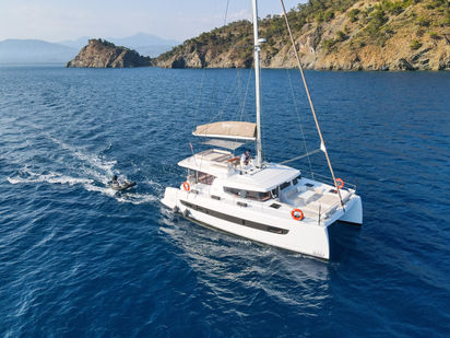 Catamaran Bali 4.6 · 2021 · Anı Yaşa (0)