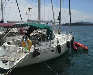 Beneteau Oceanis 381