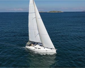 Hanse 415