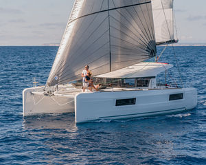 Lagoon 40