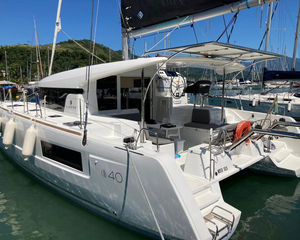 Lagoon 40