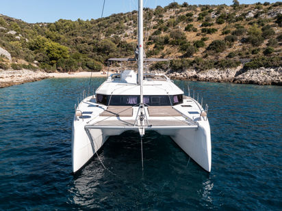 Catamaran Dufour 48 · 2024 · PANDO (1)