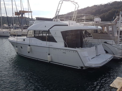 Motorboat Beneteau Swift Trawler 35 · 2024 (0)