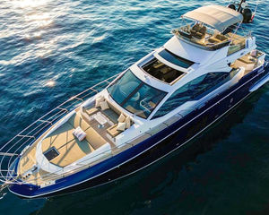 Azimut S7