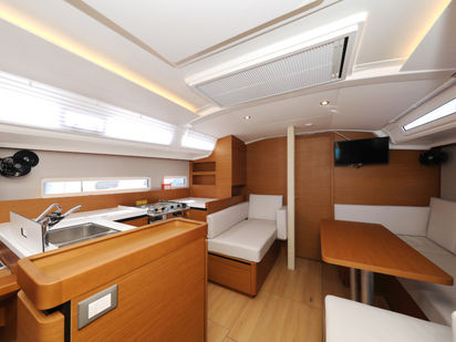 Voilier Jeanneau Sun Odyssey 410 · 2021 · Vague (1)