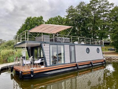 Houseboat WOMA D-13 · 2022 · RedWine (0)