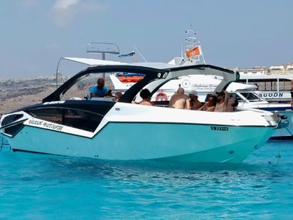 Motorówka Custom Built · 2015 · Para 36S (Half Day Charter Afternoon ) (0)