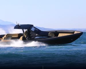 Technohull Explorer 40