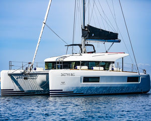Lagoon 40