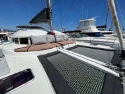 Catamarano Lagoon 380 · 2005 (refit 2015) · Daria (1)