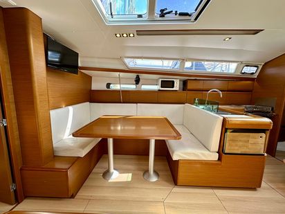 Barca a vela Jeanneau Sun Odyssey 419 · 2019 · Hendrix (0)