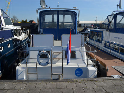 Bateau à moteur Safari Houseboat 1050 · 1994 · Queen (1)