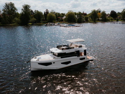 Motorboat Cobra Seamaster 45 · 2023 (0)
