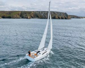 Beneteau Oceanis 37.1