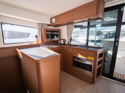 Katamaran Lagoon 42 · 2022 · Meraki (1)