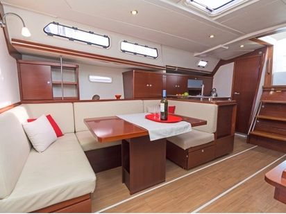 Sailboat Hanse 430 · 2008 · Leonessa (1)