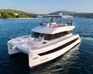 Fountaine Pajot MY6