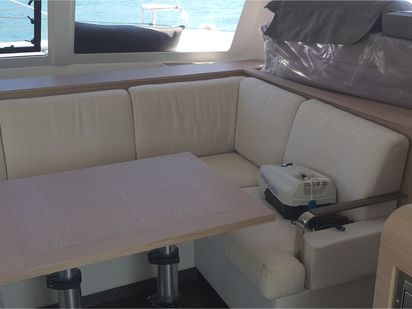 Catamaran Fountaine Pajot Isla 40 · 2022 · Ares X (1)