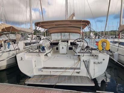 Barca a vela Beneteau Oceanis 51.1 · 2019 (0)