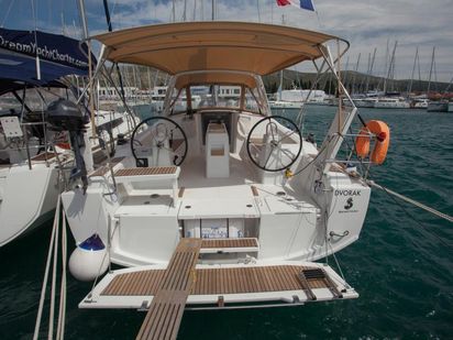 Voilier Beneteau Oceanis 38.1 · 2017 (0)