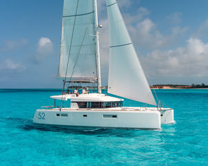 Lagoon 52F
