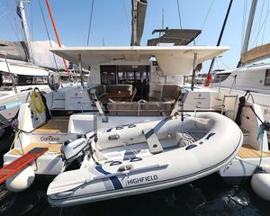 Fountaine Pajot Lucia 40