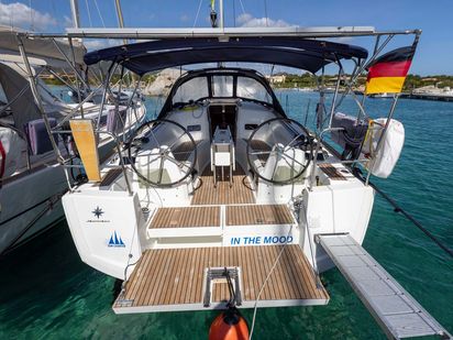 Sailboat Jeanneau Sun Odyssey 349 · 2019 (0)