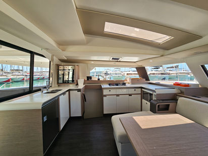 Marina (1)