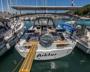 Dufour 37
