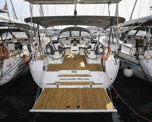 Bavaria Cruiser 46 Style