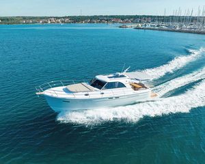 Sas Vektor Adriana 44