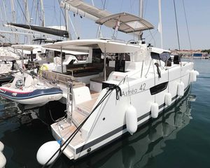 Fountaine Pajot Astrea 42