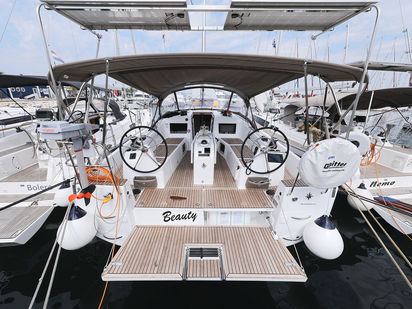 Zeilboot Jeanneau Sun Odyssey 410 · 2019 (0)