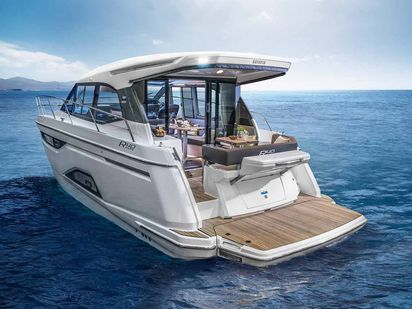 Motorboat Bavaria R40 Coupe · 2023 (0)