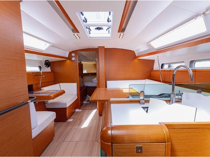 Sailboat Jeanneau Sun Odyssey 419 · 2017 · Sicc (1)