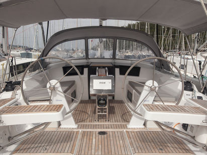 Sailboat Hanse 388 · 2021 · Atlas (1)