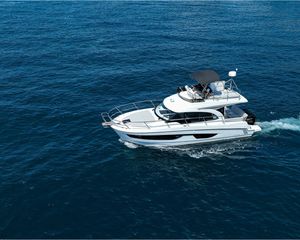 Beneteau Antares 11 OB FLY