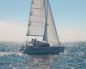 Lagoon 450 F