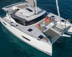 Fountaine Pajot Astrea 42