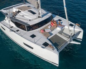 Fountaine Pajot Astrea 42