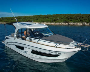 Beneteau Antares 9 OB