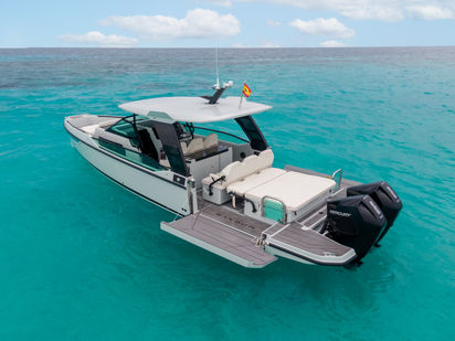 Lancha motora Saxdor 320 GTO · 2023 · YOLO (1)