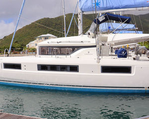 Lagoon 50