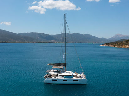 El Marita Brand New 2021 A/C & Generator Skippered (1)