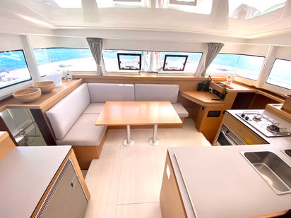 Catamaran Excess 11 · 2022 · YEMAYA Denia CREWED (1)